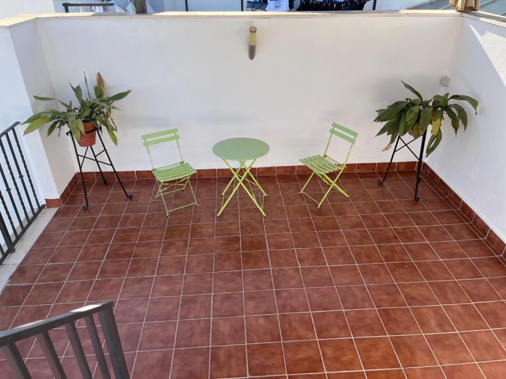 Atico Con Terraza- Solarium Lägenhet Écija Exteriör bild